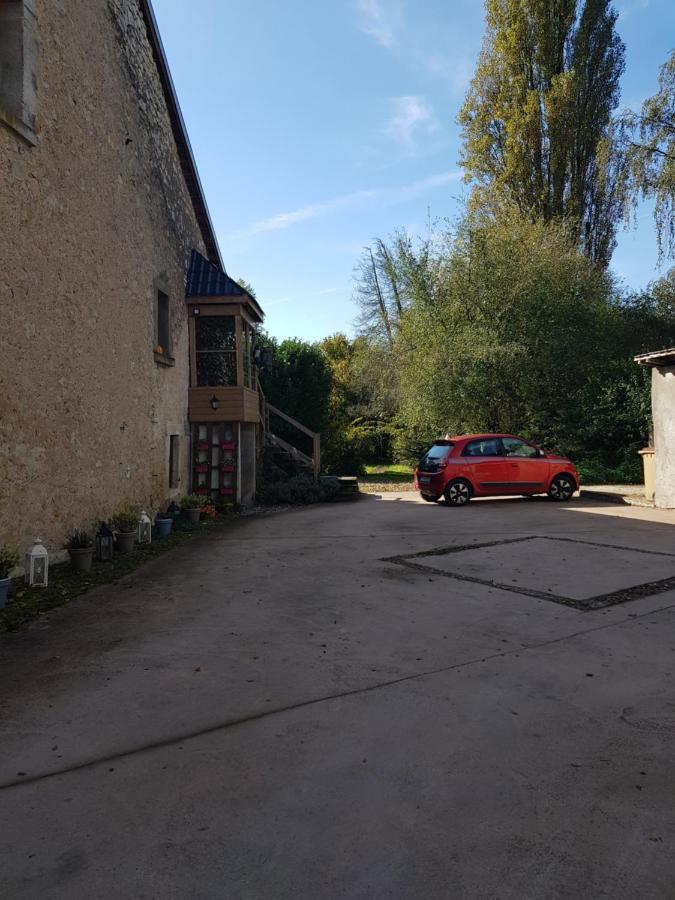 La Pensine Du Celebre Sorcier Apartment Bourogne Exterior photo